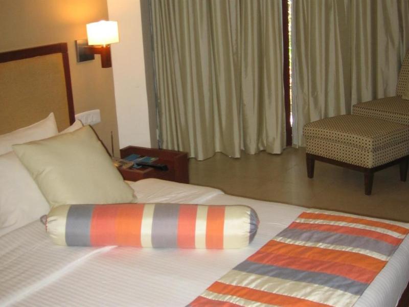 Club Mahindra Lake View