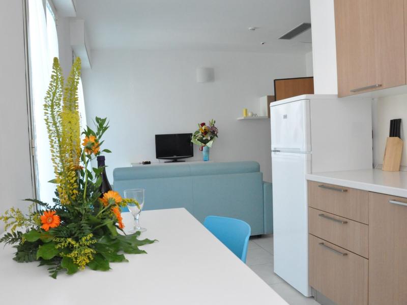 Acqua Suite Marina Residence