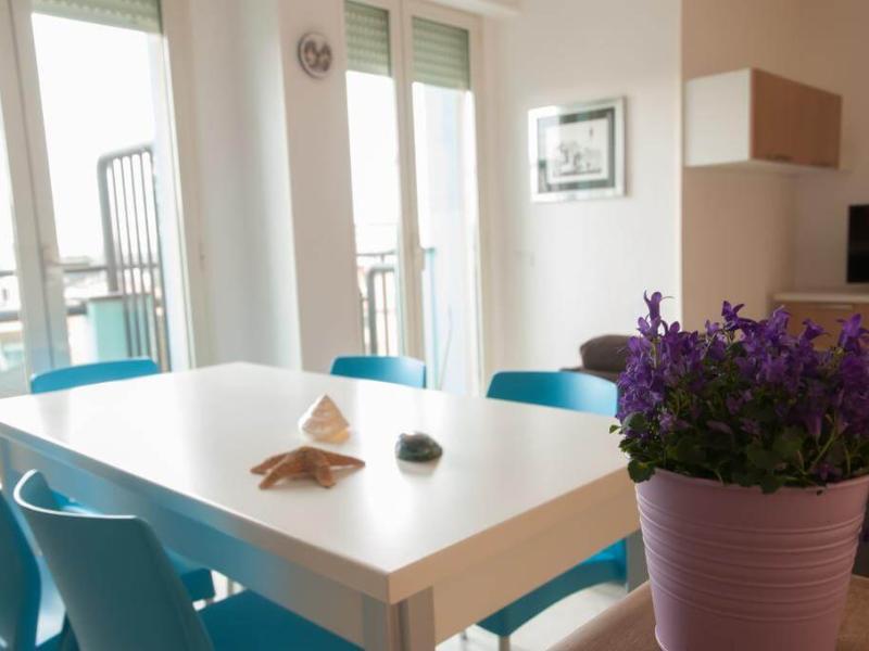 Acqua Suite Marina Residence