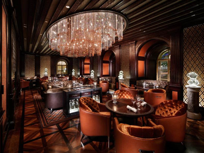 Four Seasons Hotel Lion Palace