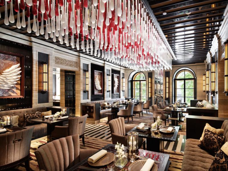 Four Seasons Hotel Lion Palace