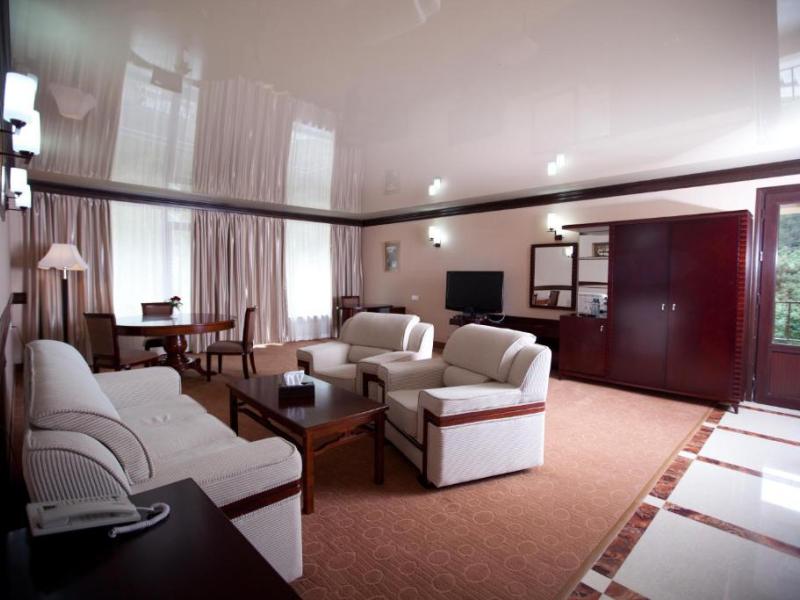 Best Western Plus Paradise Hotel Dilijan