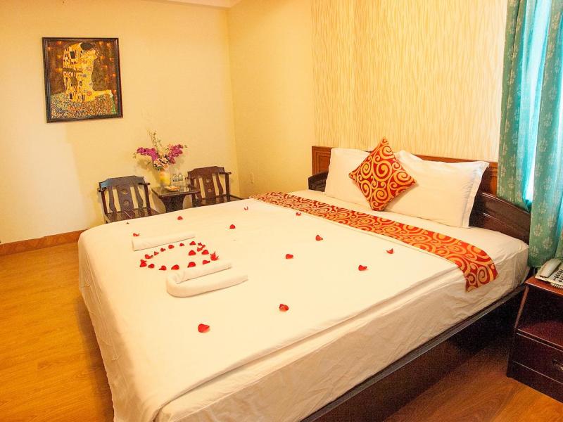 Galaxy 2 Hotel