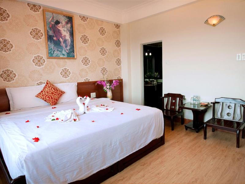 Galaxy 2 Hotel