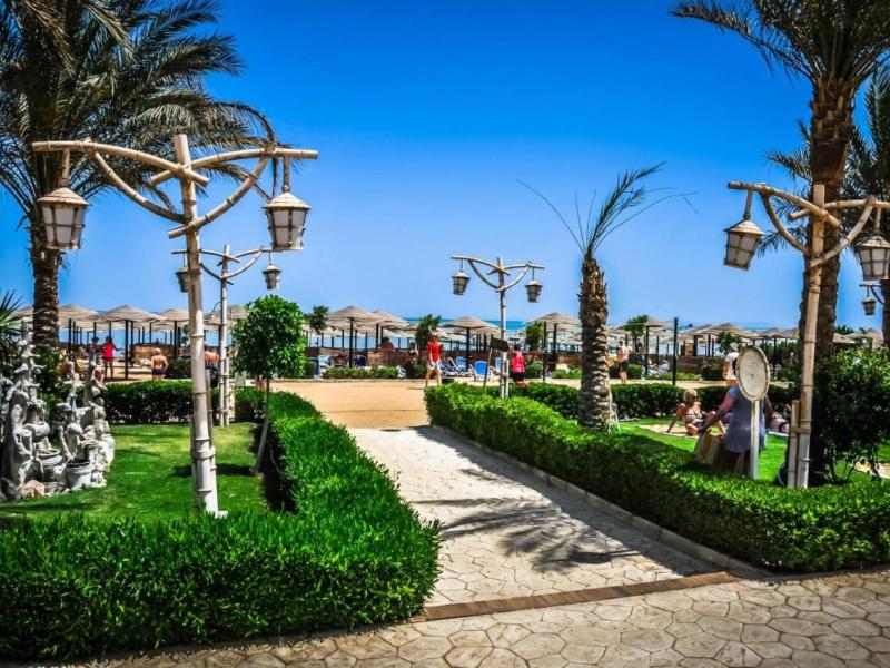 AMC Royal Hotel & Spa