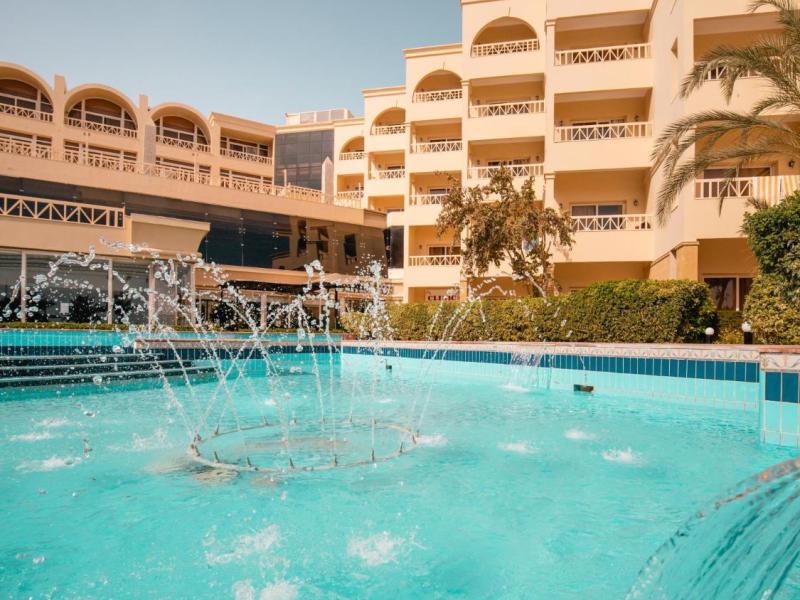 AMC Royal Hotel & Spa