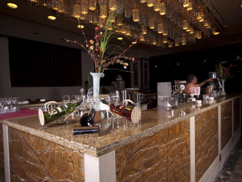 AMC Royal Hotel & Spa