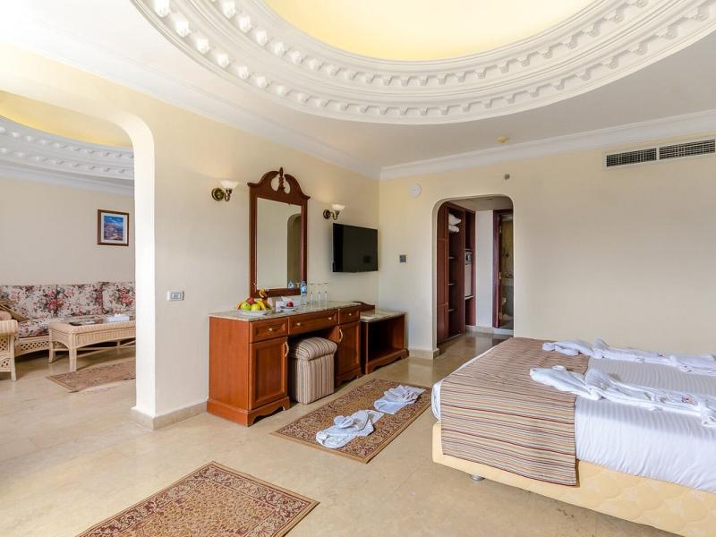 Titanic Beach Spa & Aqua Park