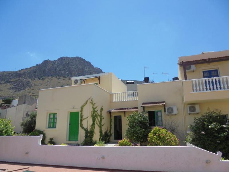 Kokkinakis Apartments