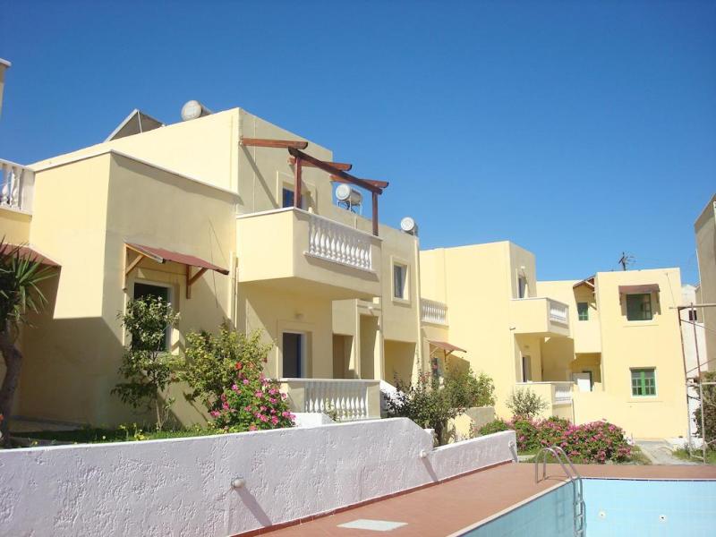 Kokkinakis Apartments