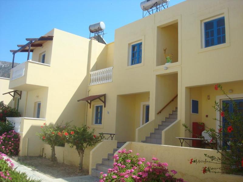 Kokkinakis Apartments