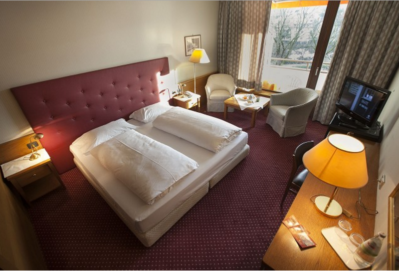 Alpine-City-Wellness Hotel Dominik