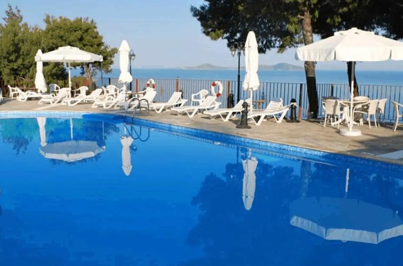Milia Bay