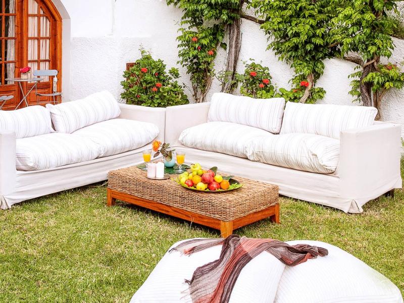 Irida Hotel