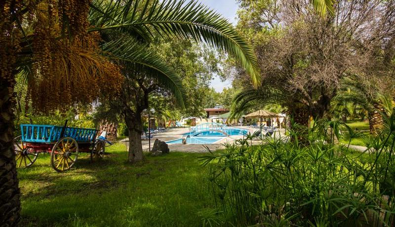 Koviou Holiday Village