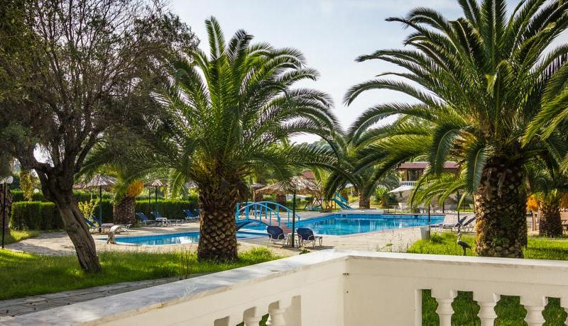 Koviou Holiday Village