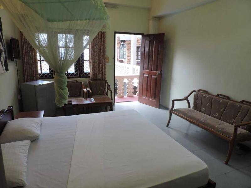 Oasis Beach Resort