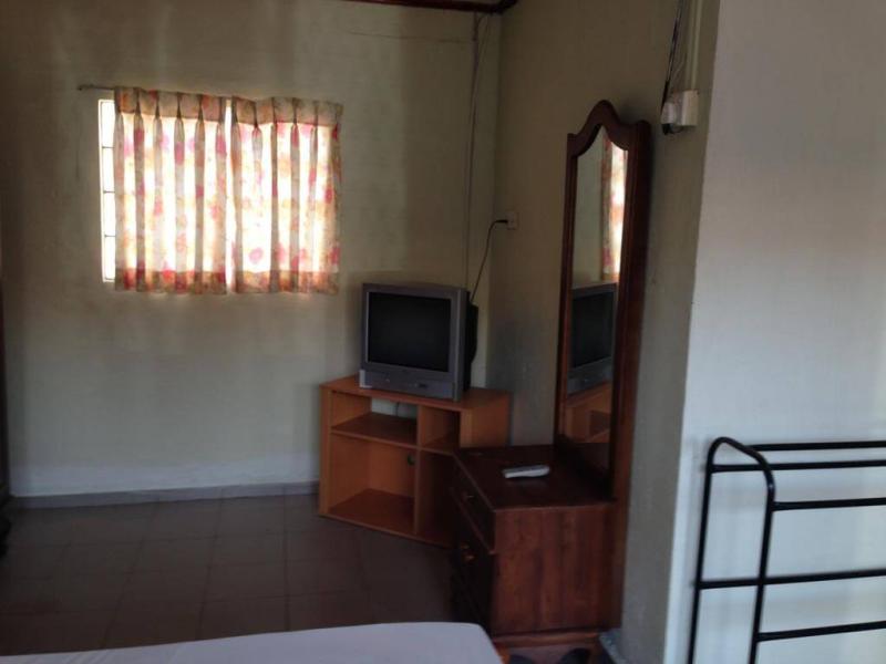 Oasis Beach Resort