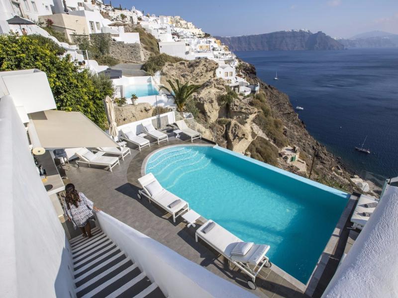Santorini Secret Suites & Spa 
