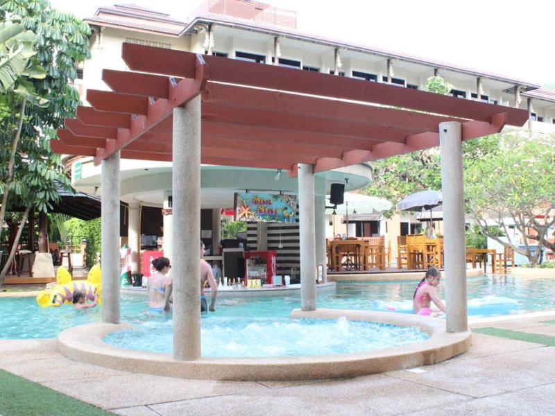 Karon Sea Breeze Beach (by ON)