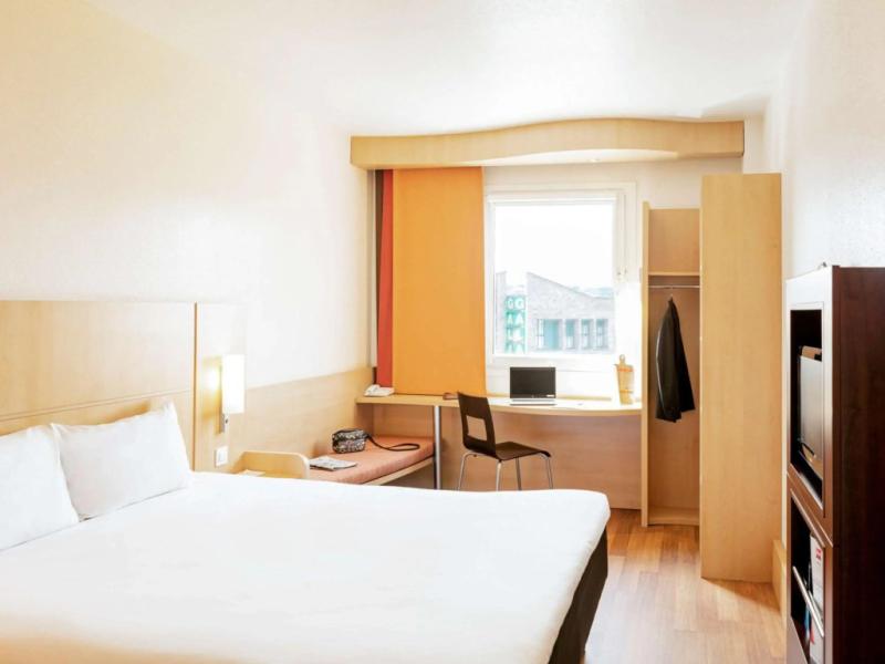 Clarion Hotel The Edge
