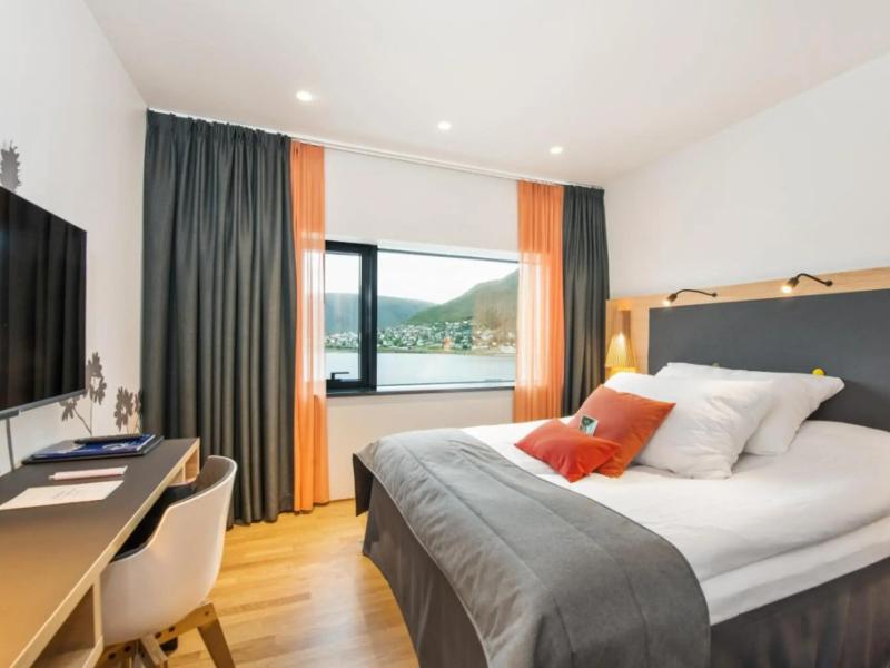 Clarion Hotel The Edge