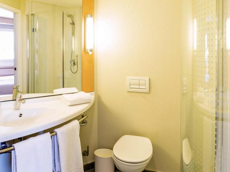 Clarion Hotel The Edge