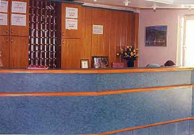 Club Happy Days Apartments