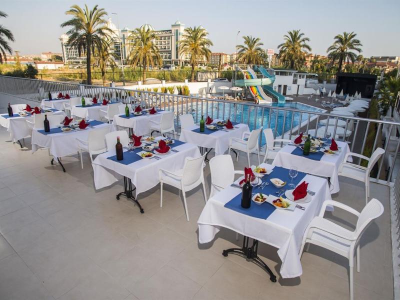 Palm World Resort & Spa