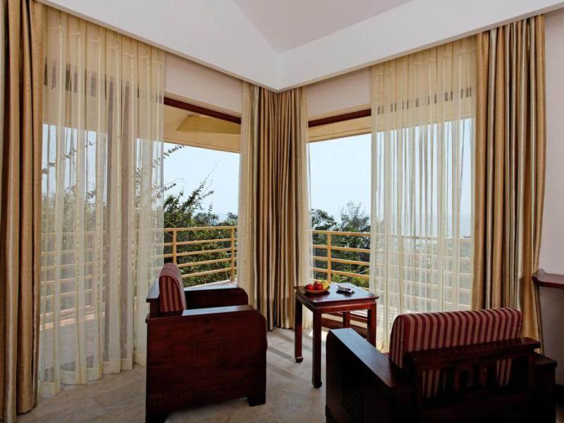 Takalau Residences & Resort