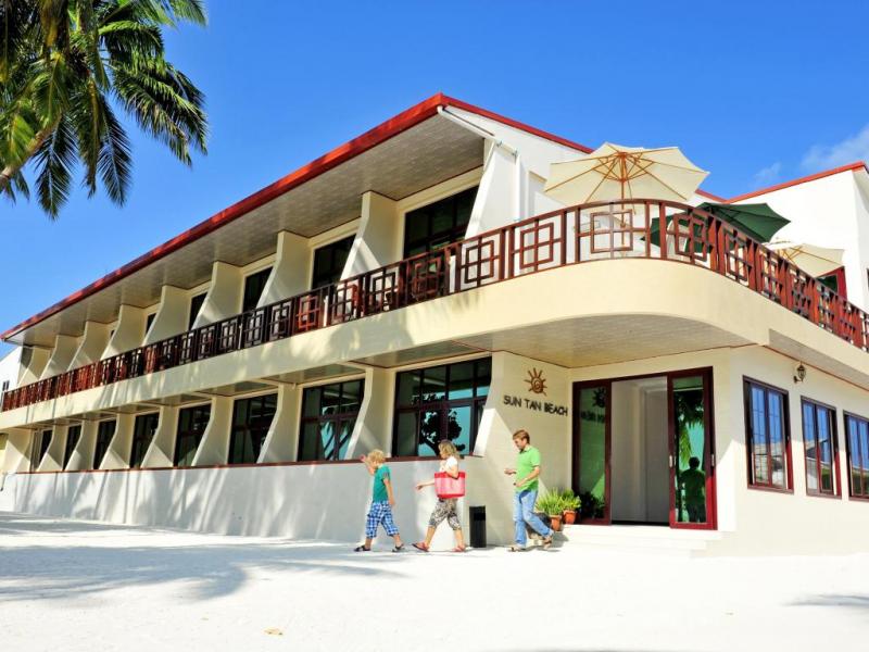 Sun Tan Beach Hotel