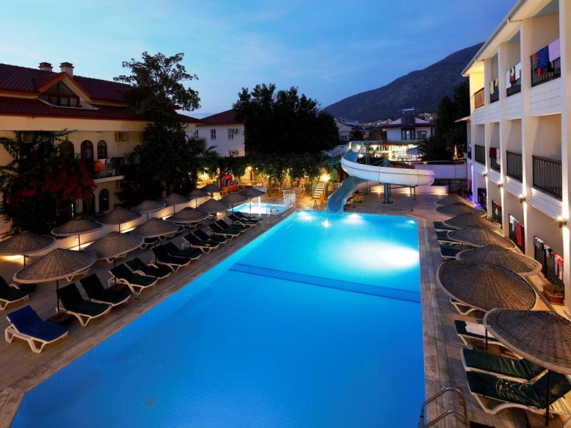 Golden Life Resort Hotel and Spa