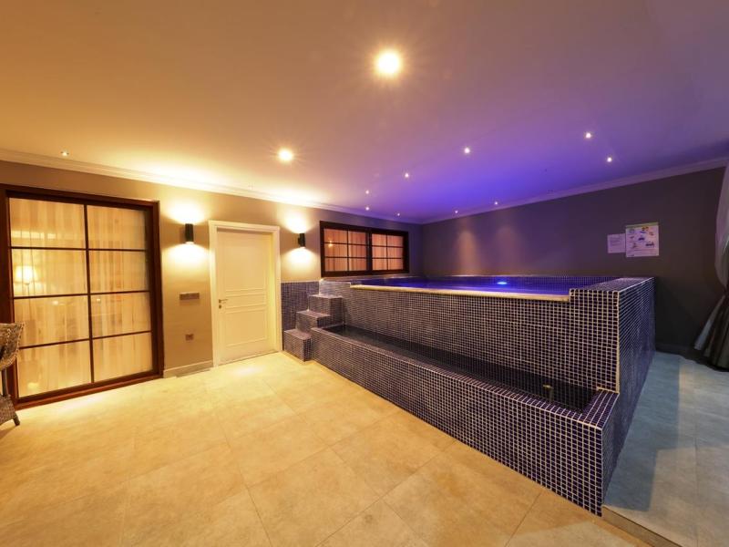 Golden Life Resort Hotel and Spa