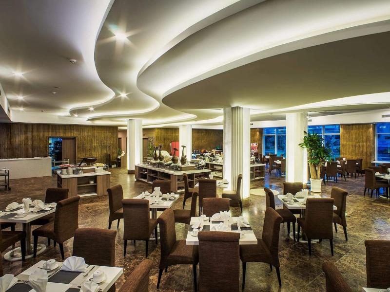 Muong Thanh Holiday Mui Ne