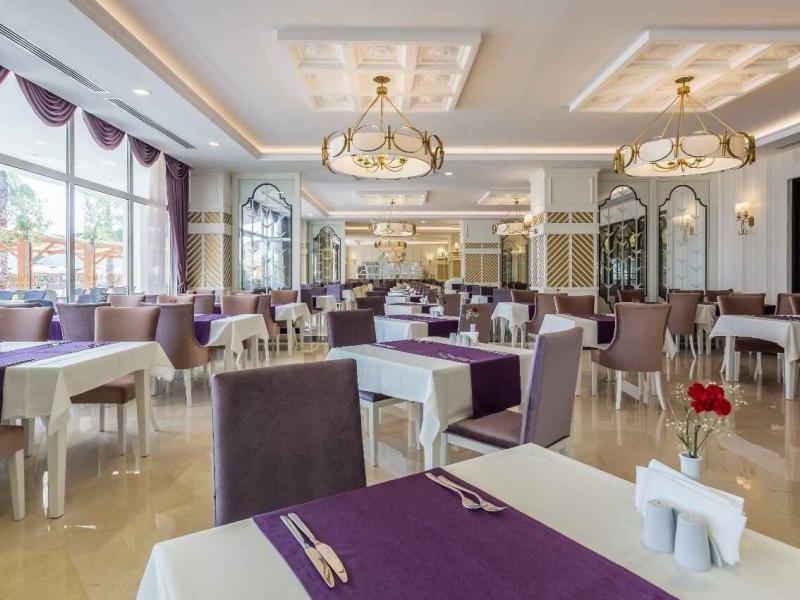 Mary Palace Resort & Spa