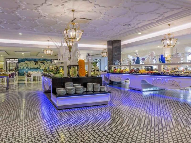 Mary Palace Resort & Spa