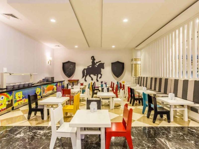 Mary Palace Resort & Spa