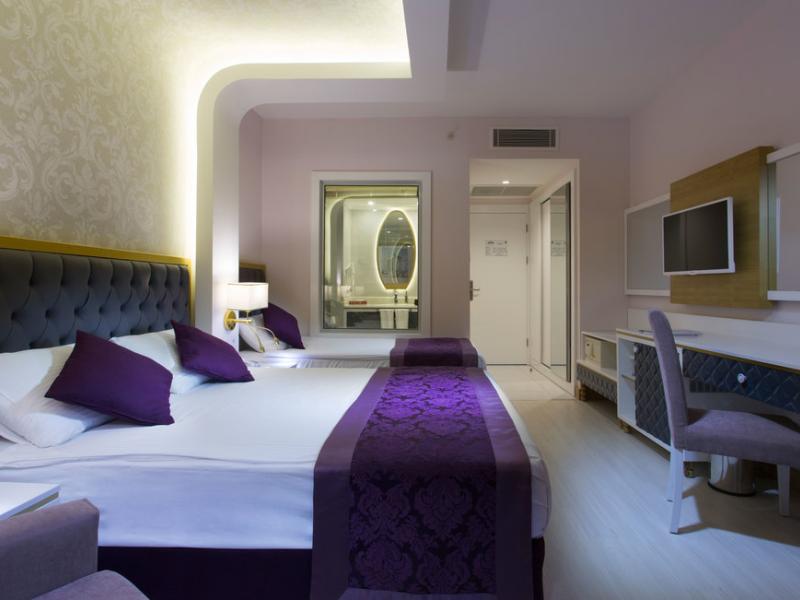 Water Side Resort & Spa