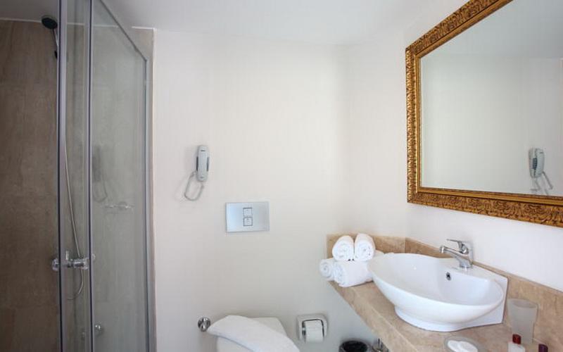 Club Paloma Apartments