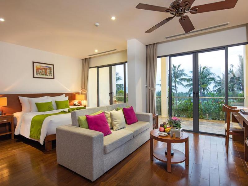 Cam Ranh Riviera Beach Resort & Spa