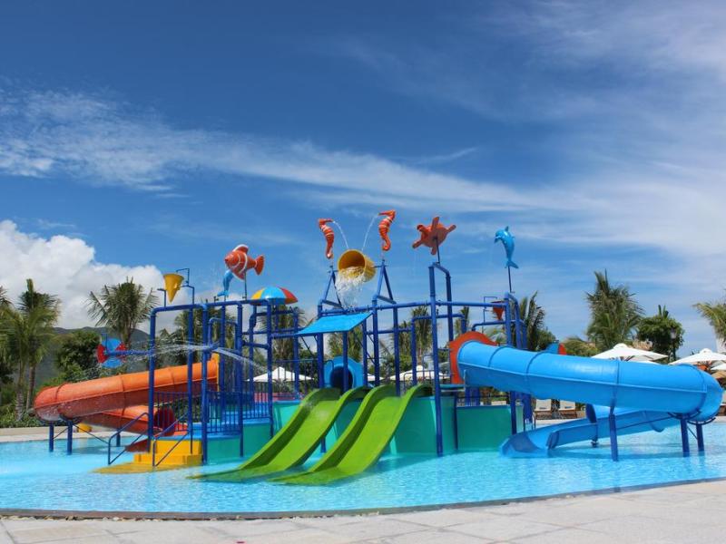 Cam Ranh Riviera Beach Resort & Spa