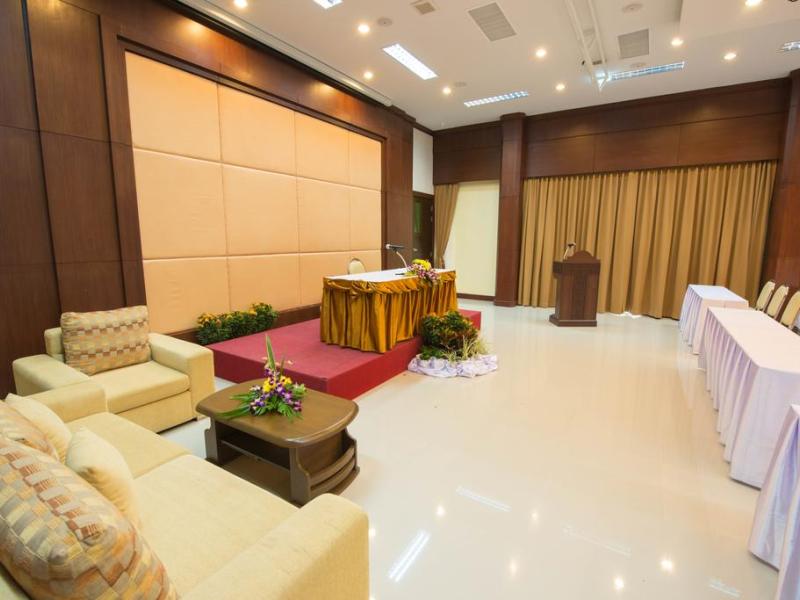 Krabi Front Bay Resort