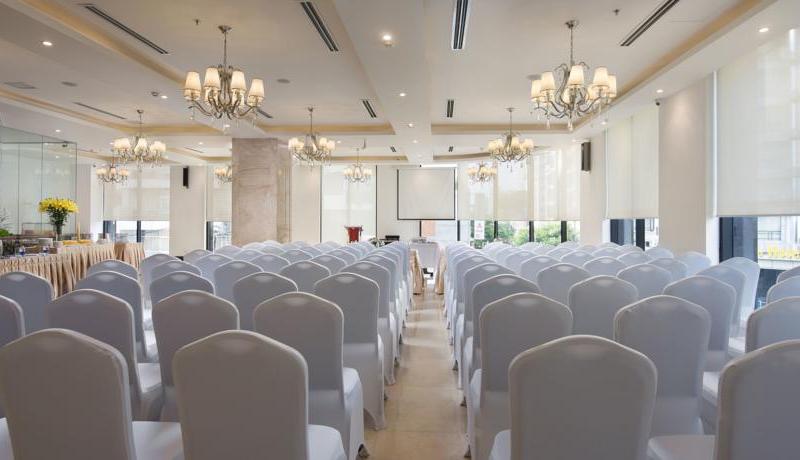 Sandals Island Hotel