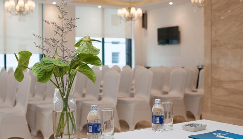 Sandals Island Hotel