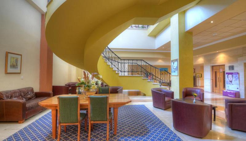 Golden Tulip Hotel