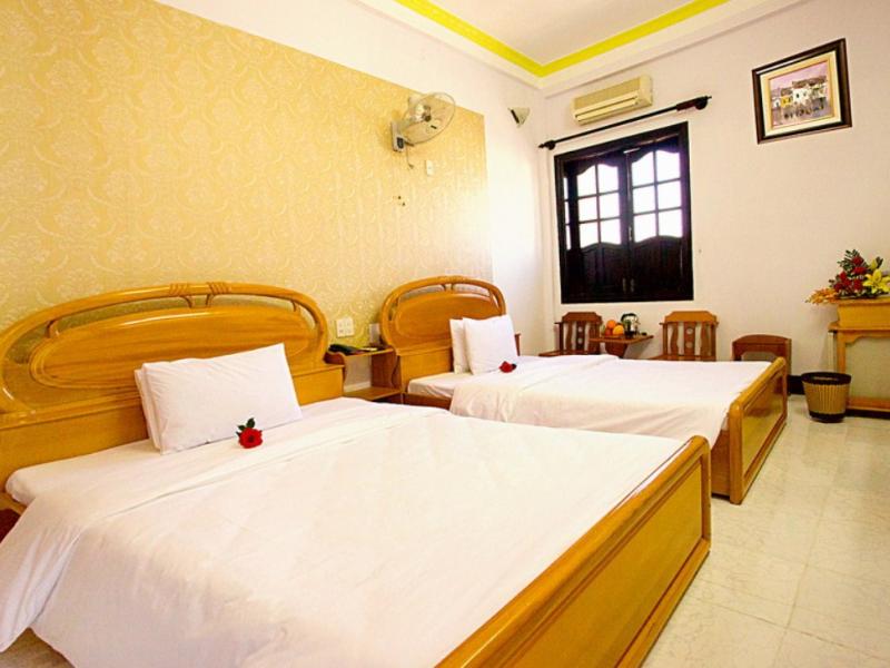 Golden Tulip Hotel