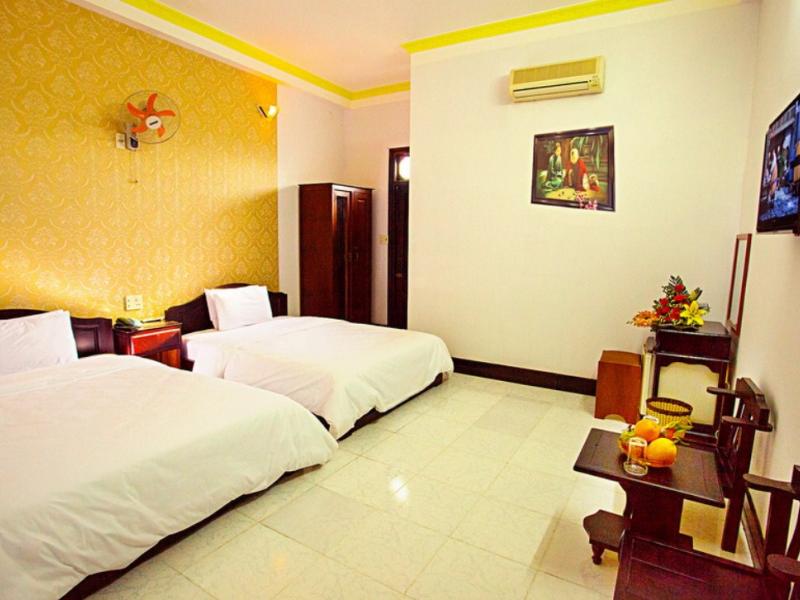Golden Tulip Hotel