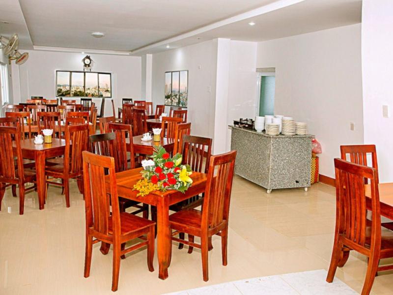 Golden Tulip Hotel