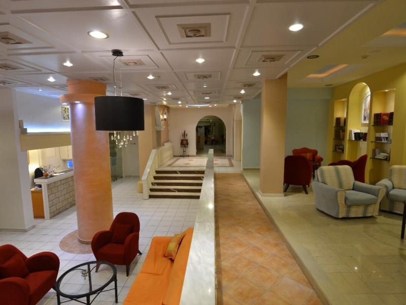 Paloma Blanca Hotel