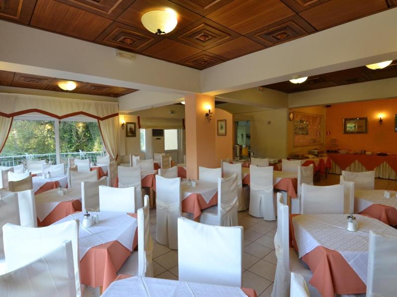 Paloma Blanca Hotel
